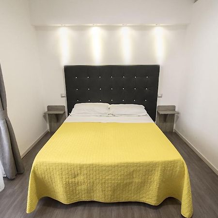 나폴리 Donna Luisa B&B 외부 사진